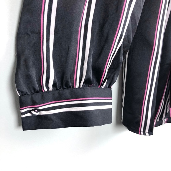 Laundry by Shelli Segal Striped Tie Front Blouse - Picture 9 of 13